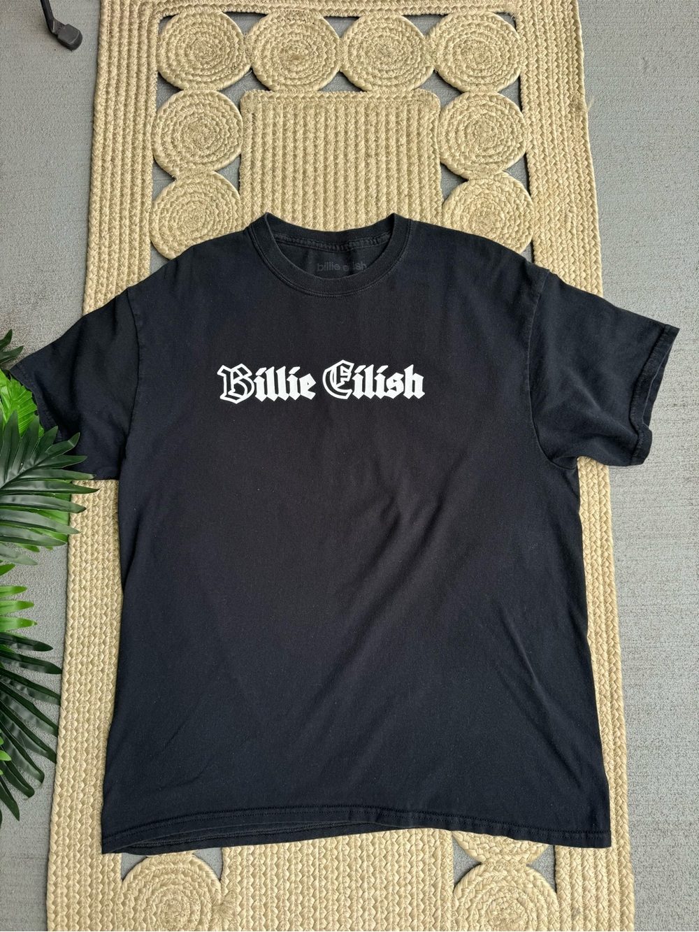 Billie Eilish Black Graphic Tour Tee T-Shirt Size Large